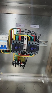 Caja de control de motor trifásico personalizada, conjunto completo, placa de alimentación, caja de distribución de energía eléctrica ZY de alta resistencia - Product Image 5