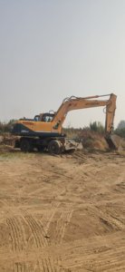 Excavadora Hidráulica y de Ruedas de Alta Calidad HYUNDAI 210W-9 Usada con Bajo Kilometraje - Product Image 5