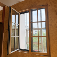 Ventana Arqueada de Madera Revestida de Aluminio, Ventana de Techo con Diseño de Rayos de Sol, Material Compuesto con Rotura de Puente Térmico, Interior Moderno para Dormitorio o Sala de Estar, Personalizable