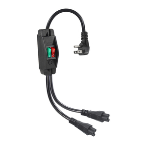 Cable de alimentación con divisor en Y y enchufe en ángulo de 45 grados NEMA 5-15P con interruptor de encendido/apagado dual independiente y salida IEC C5 - Product Image 4