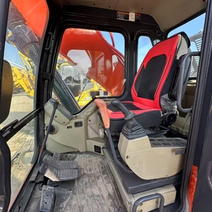 Excavadora de cadenas pesada Doosan Dx300 usada, verificada por la CE, de 30 toneladas, con certificación EPA y CE, con motor, caja de cambios, PLC y motor eléctrico. - Product Image 5