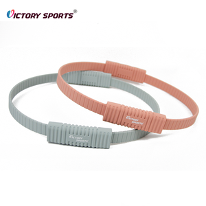 Anillo de <span class=keywords><strong>Pilates</strong></span> de Silicona Mágica Desmontable de 34 cm, Color Personalizado, en Oferta, para Estudio Personal - Product Image 2