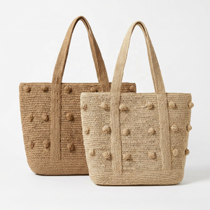 Bolso Tote de Rafia Hecho a Mano con Decoración de Pompones, Gran Capacidad para Viajes de Verano a la Playa y Uso Diario - Product Image 2