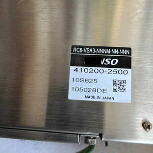 Contrôleur de robot RC8-VSA3-NNNM-NN-NNN 410200-2500 - Product Image 1