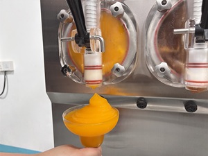 Machine à Slush Commerciale de Comptoir à 3 Saveurs, 4 Bacs, Machine à Boissons Gazeuses Glacées à 2 Bols - Product Image 4