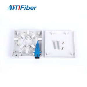 Boîtier <span class=keywords><strong>de</strong></span> terminaison mural FTTH 86 Type pour fibre optique SC APC SX 2 fibres, pour accès et installation en locaux abonnés - Product Image 3
