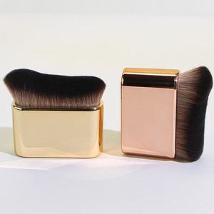 <b>Wave</b> Shaped Contour Makeup <b>Brush</b> Angled Face <b>Brush</b> for Foundation Blush Bronzer - Product Image 3