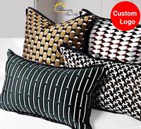 Vente en gros de taie d'oreiller personnalisée Jacquard de luxe pour la décoration de la maison canapé or housse de coussin motif géométrique série de housses de coussin
