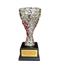Le fabricant propose un échantillon gratuit de conception de trophée : personnalisez votre trophée en cuivre sur mesure pour les conférences/événements, cadeaux d'affaires.