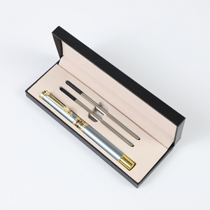 Stylos de <span class=keywords><strong>luxe</strong></span> pour hommes et femmes, plusieurs options disponibles, ensemble de stylos à <span class=keywords><strong>bille</strong></span> en métal avec logo personnalisé et boîte - Product Image 1