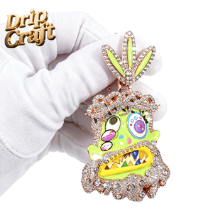 Ciondolo con ritratto in stile cartoon con smalto colorato, accessorio unico <span class=keywords><strong>hip</strong></span>-<span class=keywords><strong>hop</strong></span>/<span class=keywords><strong>rap</strong></span>, stile streetwear alla moda. - Product Image 1