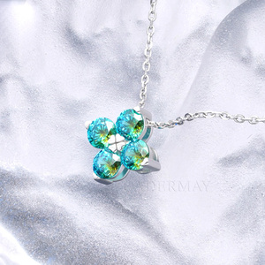 Cadermay Le nouveau collier aux yeux bleus de trèfle à quatre feuilles est fait de pierres précieuses de trèfle à quatre feuilles en argent s925 avec des yeux clignotants - Product Image 1