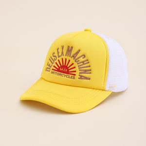 Gorra de Béisbol con Bordado de Letras <span class=keywords><strong>Deus</strong></span>, Nueva, para Comercio Exterior, 100% Poliéster, Transpirable, Ajustable, Estilo Camionero, para Hombre, Mujer y Parejas - Product Image 1