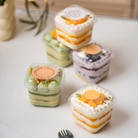 Boîte d'emballage transparente en PET pour dessert individuel, mini-gobelet carré pour mousse, tiramisu, gâteau, yaourt, gelée, impression personnalisée