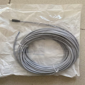 Conjunto de Cables Industriales SICK YF8U14-100VA 3XLEAX - Product Image 1