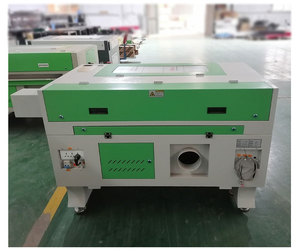 7050 50W/60W/80W nước làm mát <span class=keywords><strong>CO2</strong></span> Máy khắc <span class=keywords><strong>laser</strong></span> dễ dàng hoạt động khắc da gỗ sợi ván ép kim loại giấy DXF - Product Image 5