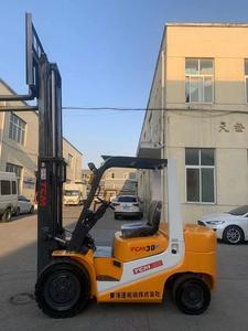 รถยกดีเซลมือสอง TCM FD30 3ตันรถยกมือสอง FD30 TCM สภาพดีขายในเมืองเซี่ยงไฮ้ - Product Image 2