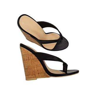 2025 été femmes grande <span class=keywords><strong>taille</strong></span> hauteur augmentant sans lacet tongs sandales compensées avec Grain de bois couverture talon orteil talons hauts - Product Image 3