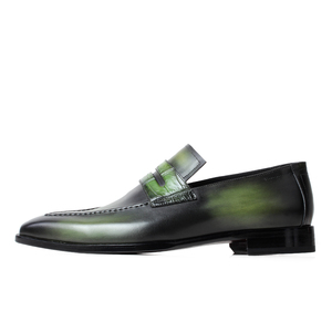Mocasines de Hombre de Lujo con Patrón de Cocodrilo en Degradado Verde y Negro, Zapatos de Vestir de Cuero Premium, Zapatos Tradicionales Árabes Thobe Sin Cordones - Product Image 2