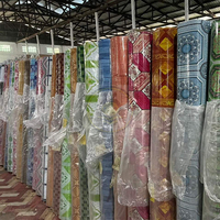 Ligne de Production de revêtement de sol en vinyle Pvc linoléum rouleau de revêtement de sol tapis en feuille de plastique stratifié