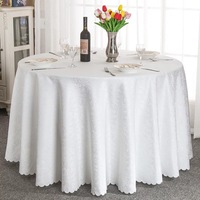 Wholesale Round Damask Tablecloth White Jacquard Scalloped Edge Floor Length Table Cover for Wedding Banquet Party