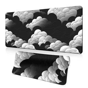 Grand tapis de bureau de jeu en néoprène 900x400 personnalisé, nuage statique et épais, dessin animé, logo personnalisé pour les joueurs - Product Image 1