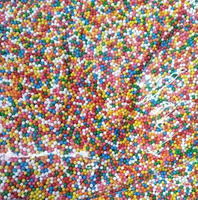 Großhandelspreis 2mm Zucker-DIY Bunte Jimmies Zuckerstreusel Backdekoration Zutaten für Kuchen Eiscreme