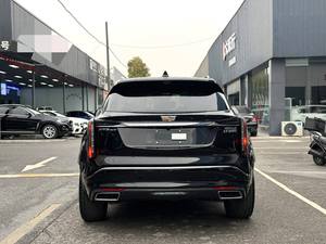 Voiture d'occasion <span class=keywords><strong>Cadillac</strong></span> <span class=keywords><strong>XT5</strong></span> 2025 2.0T Automatique SUV Intérieur Noir Rouge 19000km Peinture d'origine Édition Platinum - Product Image 5