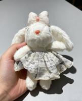 HECION Peluche super douce, design original HECION, jouet en peluche lapin DIY, porte-clés, vêtements amovibles, collier, pendentif compagnon