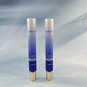 ครีมบำรุงรอบดวงตา Pro-Xylane ลดเลือนริ้วรอย ยอดขายดี ขนาด 20 กรัม บรรจุในหลอดพลาสติกพร้อมฝาเกลียว พิมพ์ลายสกรีนสีน้ำเงินไล่เฉด - Product Image 1