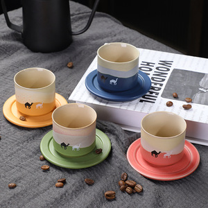 Tazza da <span class=keywords><strong>caffè</strong></span> in ceramica di lusso leggero e Set piattino <span class=keywords><strong>caffè</strong></span> Espresso Latte Cappuccino tazza da <span class=keywords><strong>caffè</strong></span> <span class=keywords><strong>senza</strong></span> manico cammello arabo tazza da tè - Product Image 1