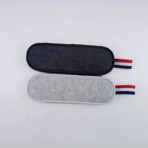 Conception personnalisée de haute qualité saine et écologique de la Chine, <span class=keywords><strong>pochette</strong></span> porte-<span class=keywords><strong>couverts</strong></span> en feutre, sacs de vaisselle de mariage - Product Image 2