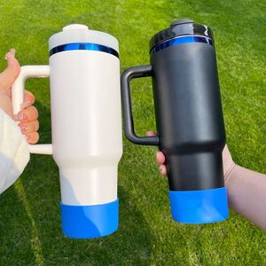 Vaso Térmico Personalizado de Acero Inoxidable con Recubrimiento en Polvo de 40oz, Aislamiento al Vacío, Plateado en Azul por Debajo, Modelo H2.0, con Funda Protectora - Product Image 5