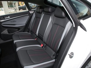 VK <span class=keywords><strong>Lando</strong></span> 1.4T Sedán de Alta Velocidad 200km/h, <span class=keywords><strong>Auto</strong></span> de Gasolina con Caja de Cambios Automática, Precio Económico - Product Image 3