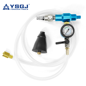 Outil de Remplissage de Liquide de Refroidissement en Acier Inoxydable Durable de Type Vide avec Remplissage Rapide et Sans Purge d'Air pour Véhicules Lourds - Product Image 3