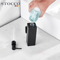 Distributeur de savon mural minimaliste en acier inoxydable noir STOCCO pour salle de bain moderne