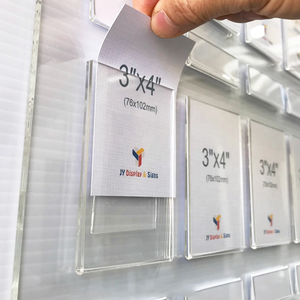 กระดานแสดงภาพอะคริลิคพร้อมชื่อพ็อกเก็ต2X3นิ้วพ็อกเก็ตบอร์ดแจ้งล่วงหน้าลูกแก้วแสดงกระเป๋าภาพถ่ายพนักงานสำนักงานที่กำหนดเอง - Product Image 4