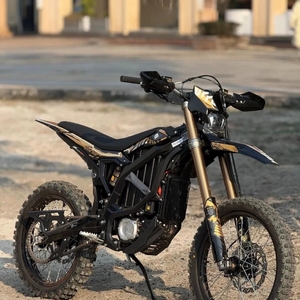 Motocicleta Eléctrica Todoterreno <span class=keywords><strong>Sur</strong></span>-<span class=keywords><strong>Ron</strong></span> Ultra Bee 2025, 21kW de Potencia Máxima, 511N.m de Torque, 74V 60Ah, para Competición, <span class=keywords><strong>E</strong></span>-Dirtbike, Ebike - Product Image 1