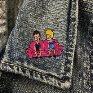 Affiche de canapé <span class=keywords><strong>Beavis</strong></span> et buthead drôle de bande dessinée couverture de bande dessinée chapeau et Badge à revers en émail - Product Image 3