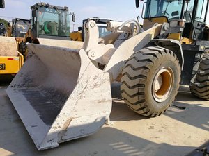 Cargador usado de alta calidad SDLG LG953N con horas de Wokring más bajas y en buenas condiciones para la venta - Product Image 2