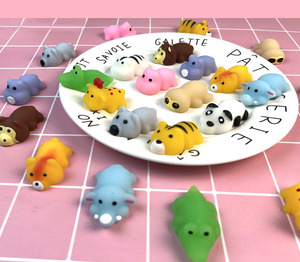 Jouets anti-stress Kawaii en TPR souple, Mochi Squishy, animaux à presser, jouets sensoriels Squishy - Product Image 3
