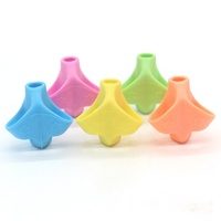 Poignées de crayon pour l'écriture manuscrite des enfants, outils de correction de posture ergonomique à trois doigts