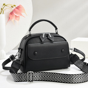 Sac carré An Ru Shi noir de taille moyenne, sac à bandoulière, style quotidien pour les trajets - Product Image 1