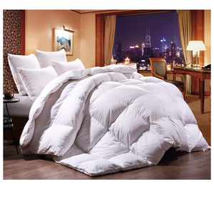 Morbido bianco <span class=keywords><strong>piuma</strong></span> <span class=keywords><strong>trapunta</strong></span> personalizzato re regina di lusso hilton hotel <span class=keywords><strong>piuma</strong></span> <span class=keywords><strong>d</strong></span>'<span class=keywords><strong>oca</strong></span> <span class=keywords><strong>piuma</strong></span> duvet/<span class=keywords><strong>trapunta</strong></span>/comforter - Product Image 2