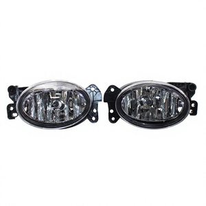 Feux antibrouillard avant halogènes pour Mercedes-Benz Classe C Classe E W211 W204 W219 W164 A1698201556 A1698201656 - Product Image 1