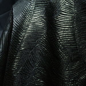 KEER Usine Personnalisée Vente en Gros TDJ1585M-L Vente en Gros Automne Hiver Abstrait Rayure Dark Dot Style Populaire Robe Jupe Brocart Polyester Jacquard Tissu - Product Image 6