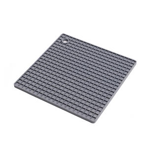 Tapis isolant thermique en silicone, carré, durable, doux, anti-chaleur, pour la protection des assiettes, des bols et des plats de cuisine - Product Image 6