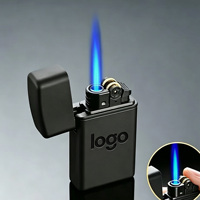 Briquet métallique coupe-vent rechargeable avec logo personnalisé, à roue à silex et jet droit, idéal pour les cadeaux d'affaires et les cigares
