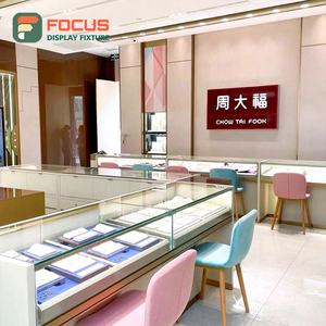 Vitrine de présentation de bijoux en bois avec éclairage LED haut de gamme, présentoir de luxe pour bijoux - Product Image 5