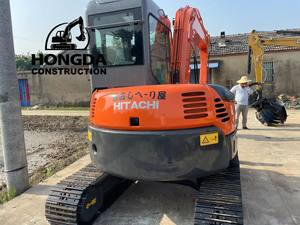 Excavatrice sur chenilles Hitachi ZX55 petite taille utilisée engins de terrassement d'occasion en bon état - Product Image 3